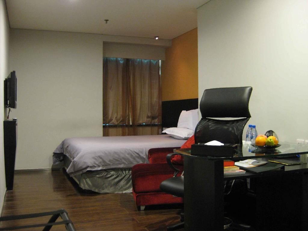 Fx Hotel Xujiahui - Shanghai Stadium Branch Zewnętrze zdjęcie