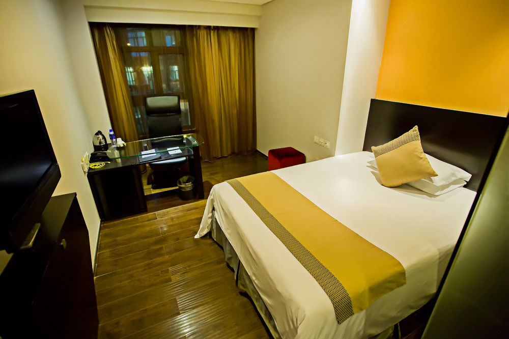 Fx Hotel Xujiahui - Shanghai Stadium Branch Zewnętrze zdjęcie