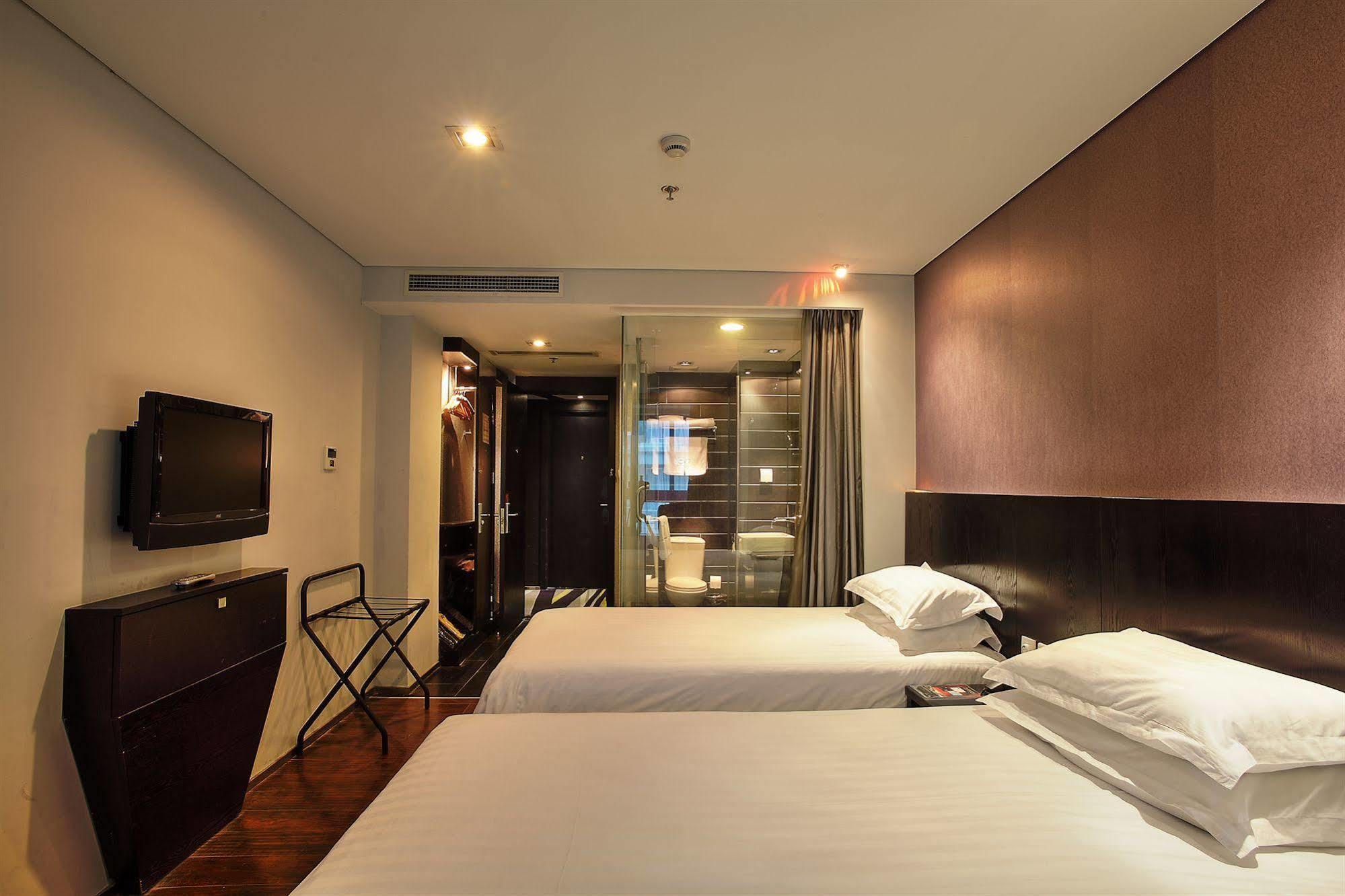 Fx Hotel Xujiahui - Shanghai Stadium Branch Zewnętrze zdjęcie