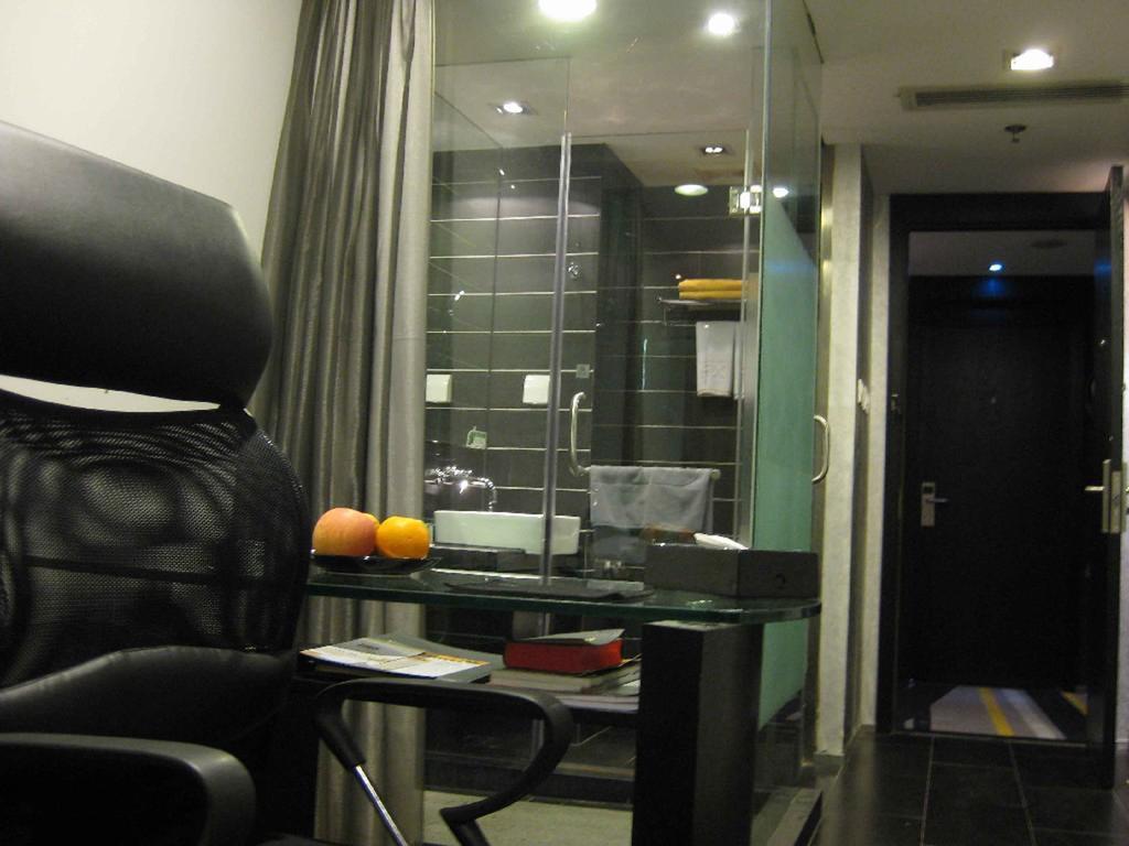 Fx Hotel Xujiahui - Shanghai Stadium Branch Zewnętrze zdjęcie